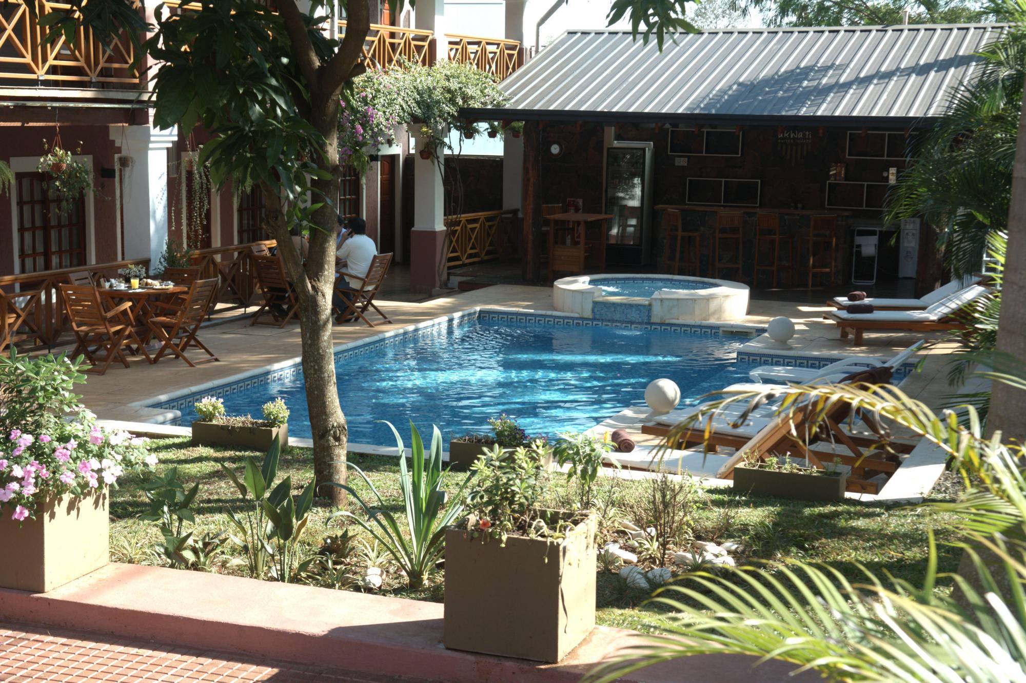 Akwati Suites Iguazu Пуерто-Іґуасу Екстер'єр фото