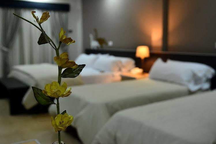 Akwati Suites Iguazu Пуерто-Іґуасу Екстер'єр фото